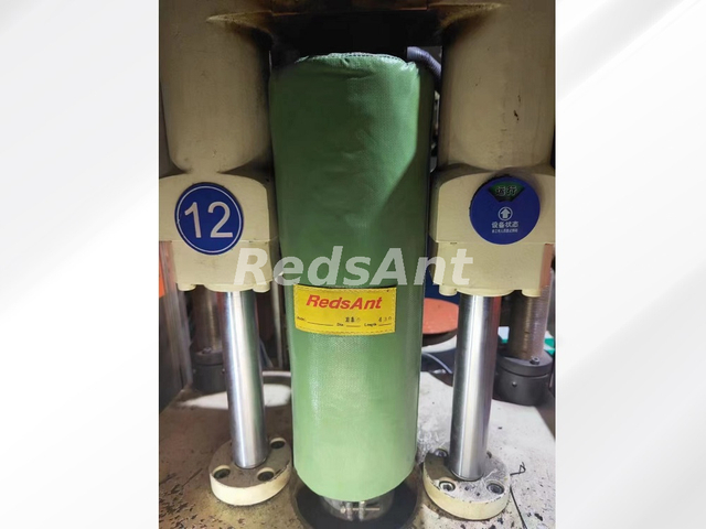 Injection Barrel Insulation Cover for The Vertical Machine for Energy Saving